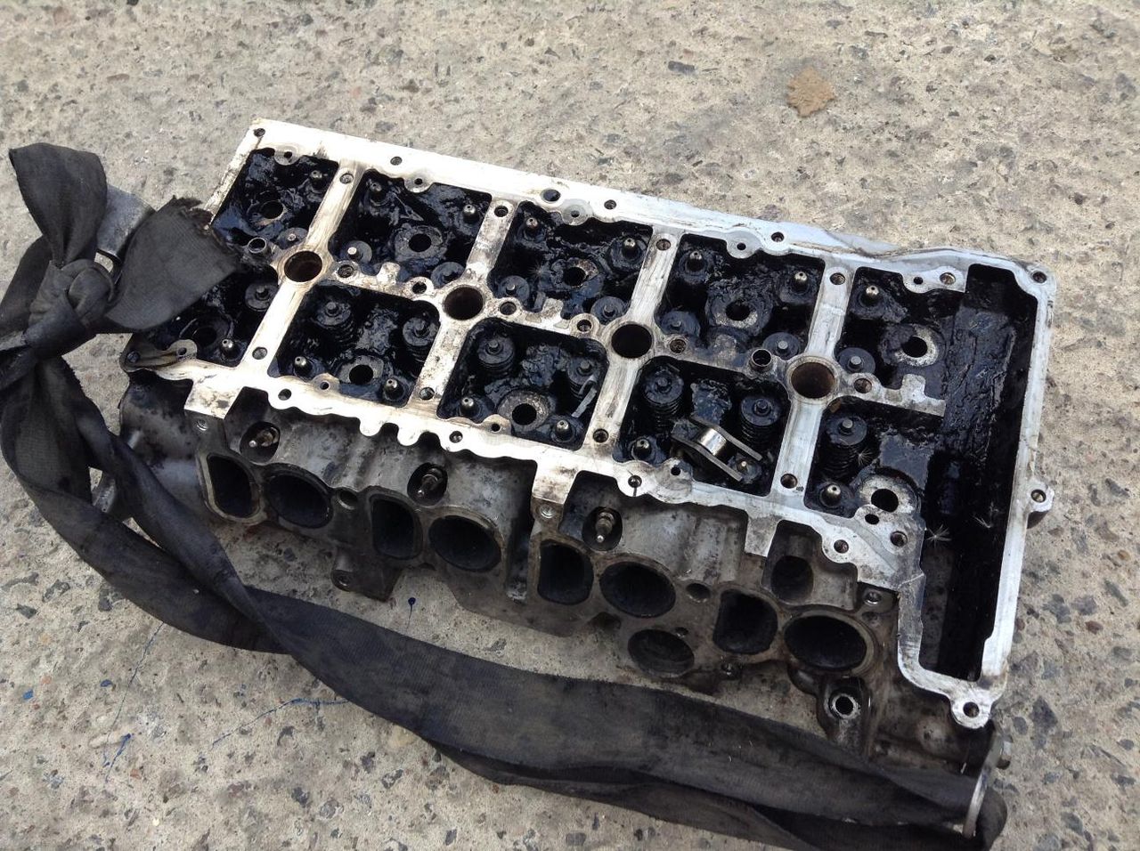 головка блока цилиндров BMW 3 серия E90/E91/E92/E93 2007, 2.0 л., M47 D20 (204D4), дизель, АКПП, седан, 7797678
