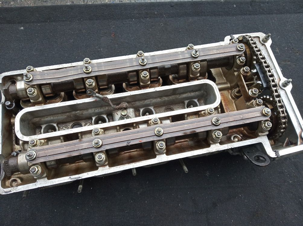 головка блока цилиндров BMW X5 E53 2001, 4.4 л., M62 B44 (448S2), АКПП, внедорожник 5 дв., 1702381