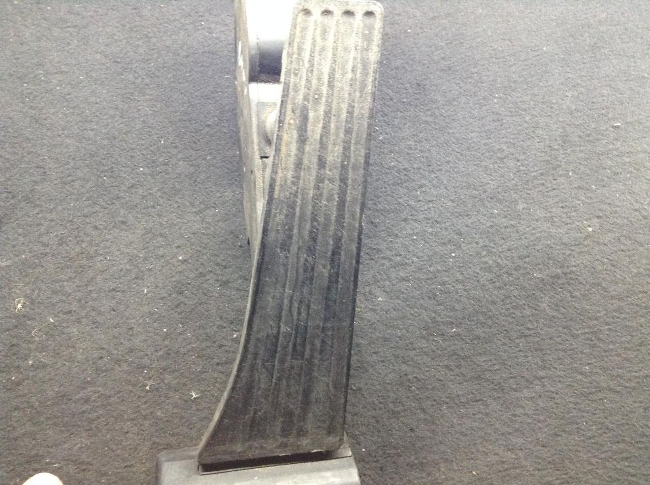 педаль BMW 5 серия E39 2000, 2.5 л., M54 B25 (256S5), бензин, АКПП, седан, 6753518