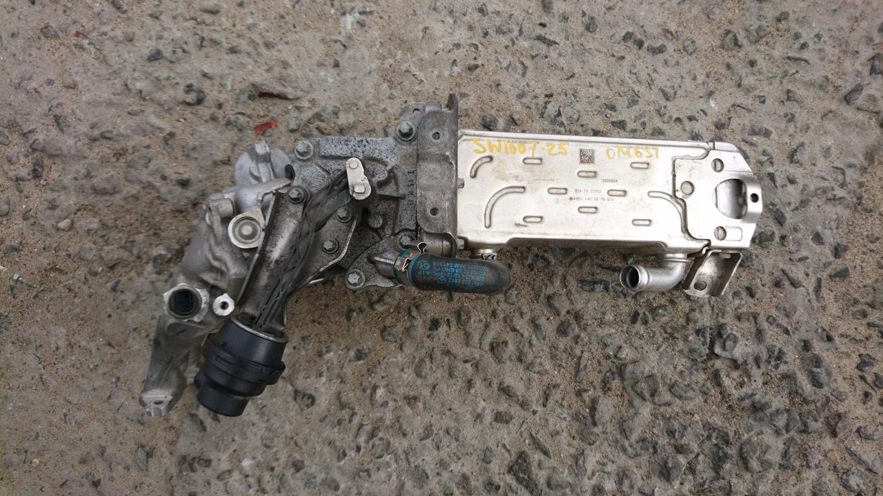 охладитель EGR / Радиатор EGR Mercedes-Benz E-Класс W212/S212/C207/A207 2010, 2.1 л., OM 651.925, дизель, АКПП, седан, A6511400675