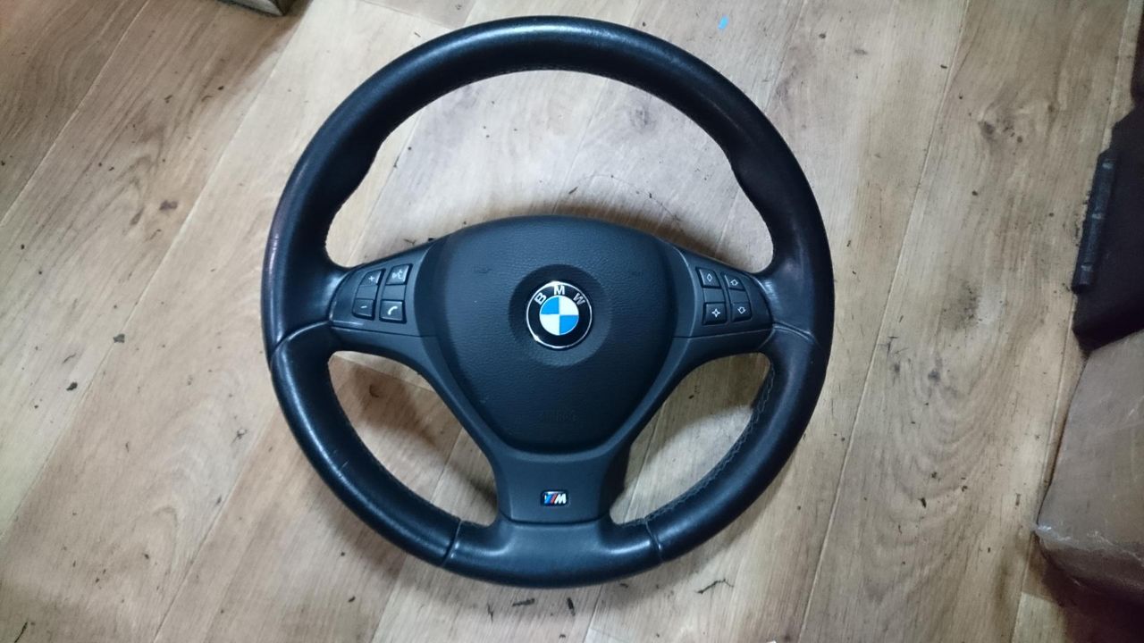 подушка безопасности водителя BMW X5 E70 2009, 3.0 л., M57 D30 (306D3), АКПП, внедорожник 5 дв.