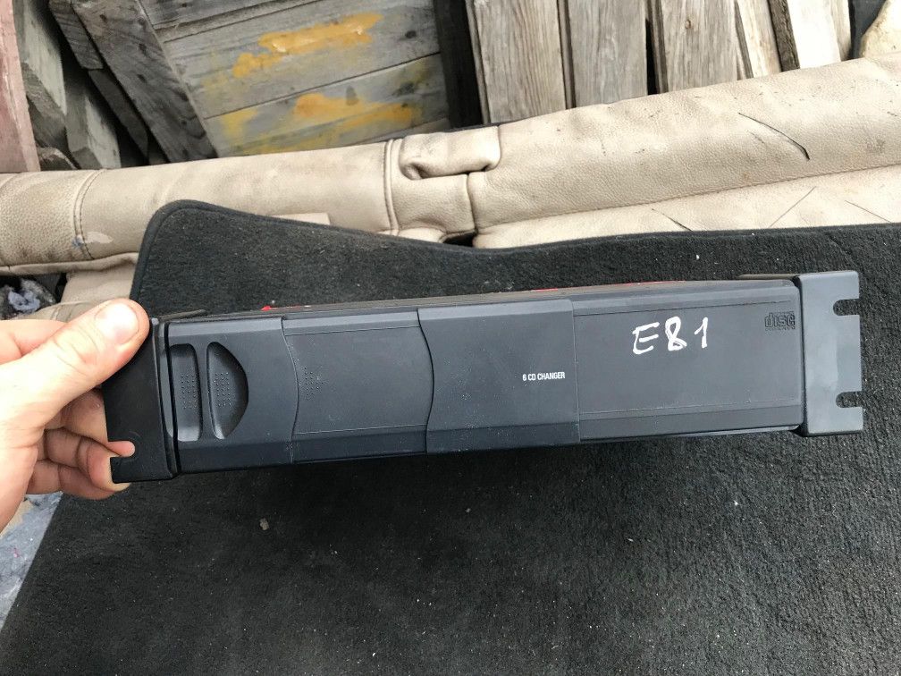CD-чейнджер BMW 1 серия E81/E87 [рестайлинг] 2008, 2.0 л., N47 D20 A, дизель, АКПП, хетчбэк 5 дв., 65129133083