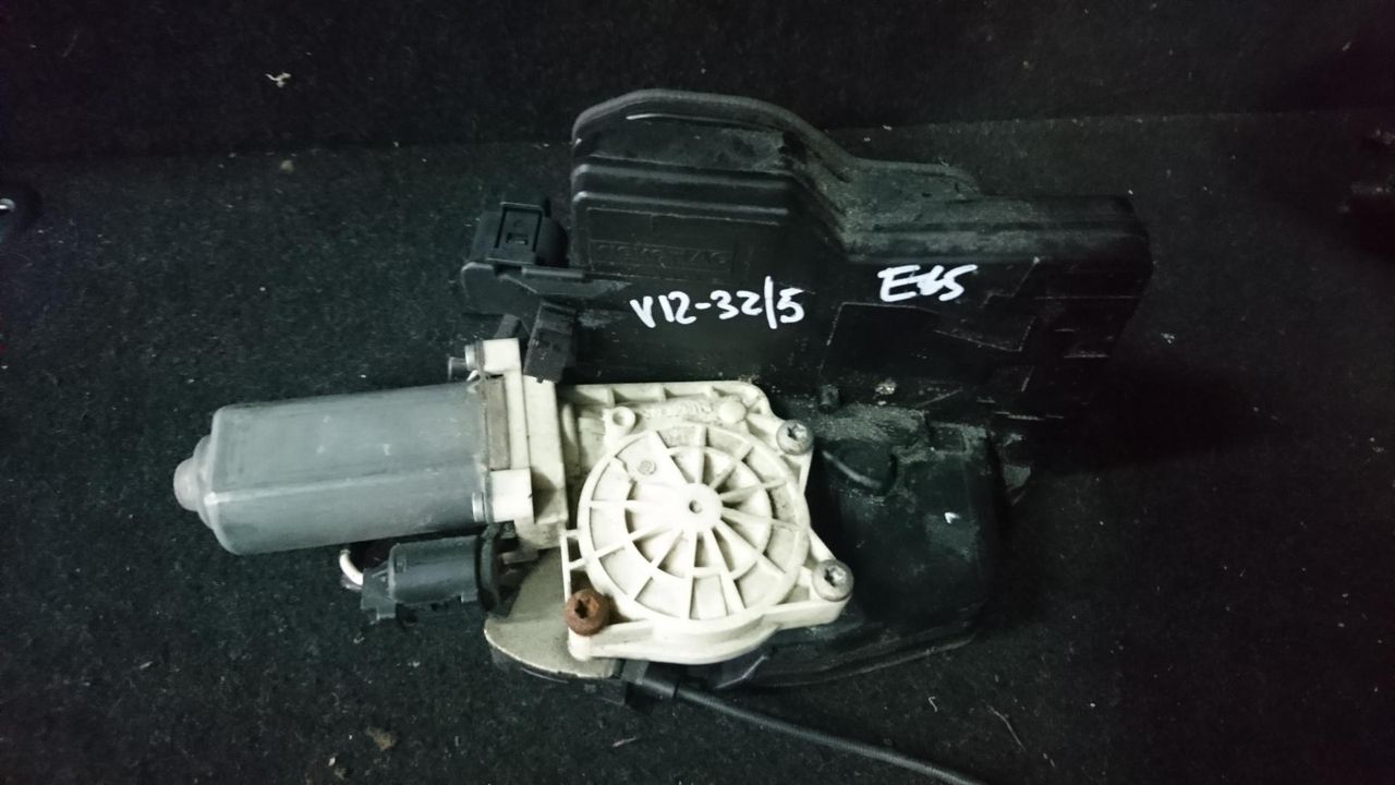 замок двери задней левой BMW 7 серия E65/E66/E67 2002, 4.4 л., бензин, АКПП, седан, 51227169251