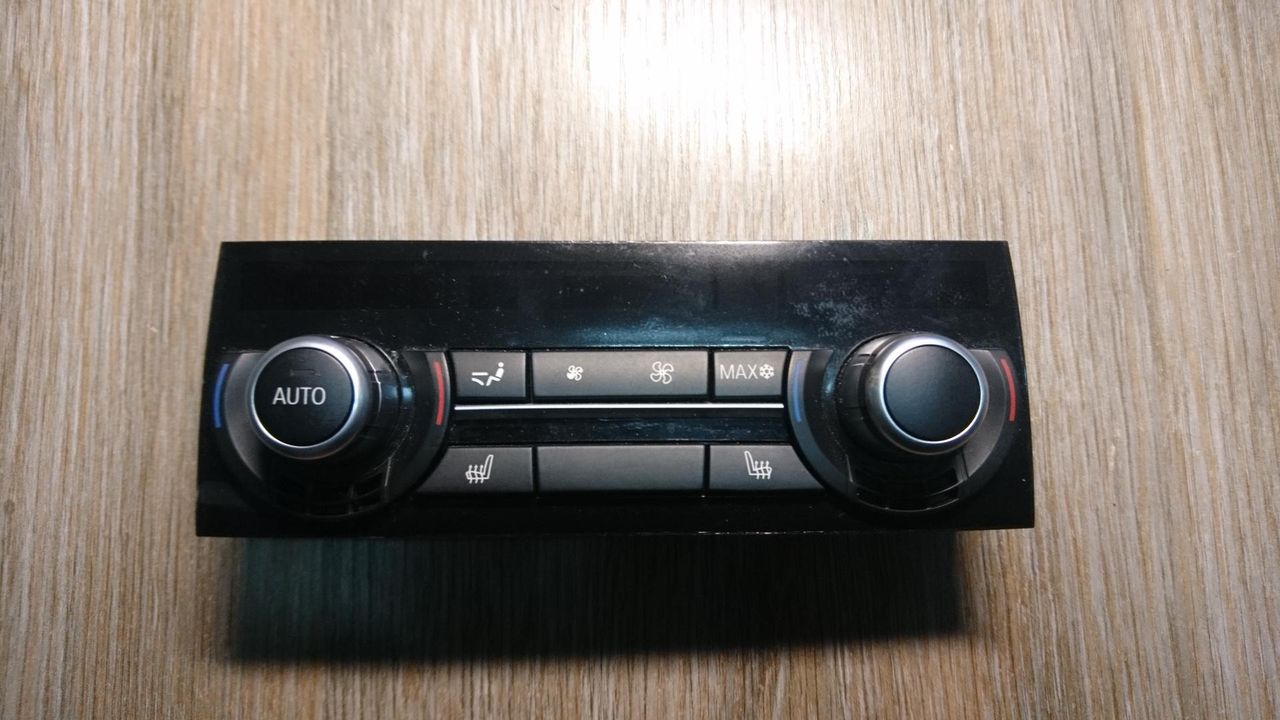блок управления печки / климат-контроля BMW 7 серия F01/F02 2010, 4.4 л., N63 B44 A, бензин, АКПП, седан, 9228397, 90025-284