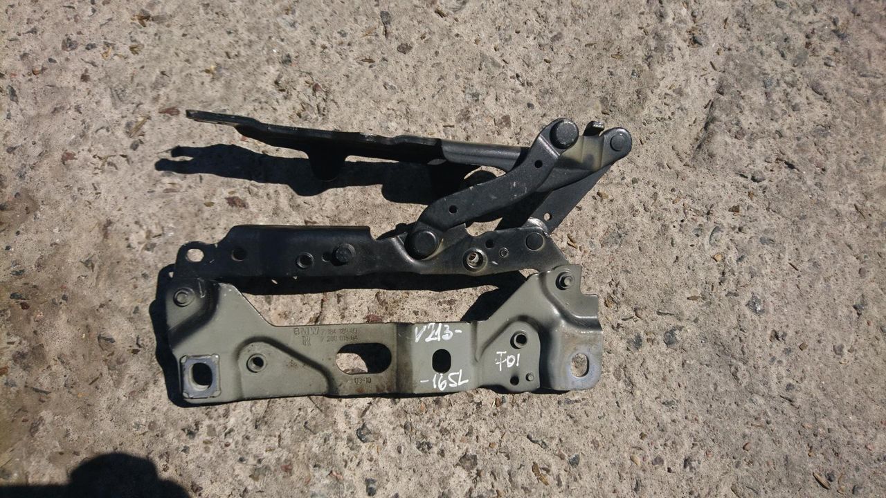 петля капота левая BMW 7 серия F01/F02 2010, 4.4 л., N63 B44 A, бензин, АКПП, седан, 7200013, 7184189
