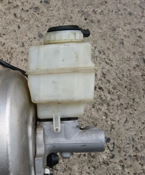 бачок тормозной жидкости BMW 7 серия F01/F02 2010, 4.4 л., N63 B44 A, бензин, АКПП, седан, 34336782289