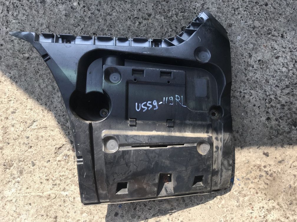 Крепление бампера переднего BMW 7 серия F01/F02 2009, 4.4 л., N63 B44 A, бензин, АКПП, седан
