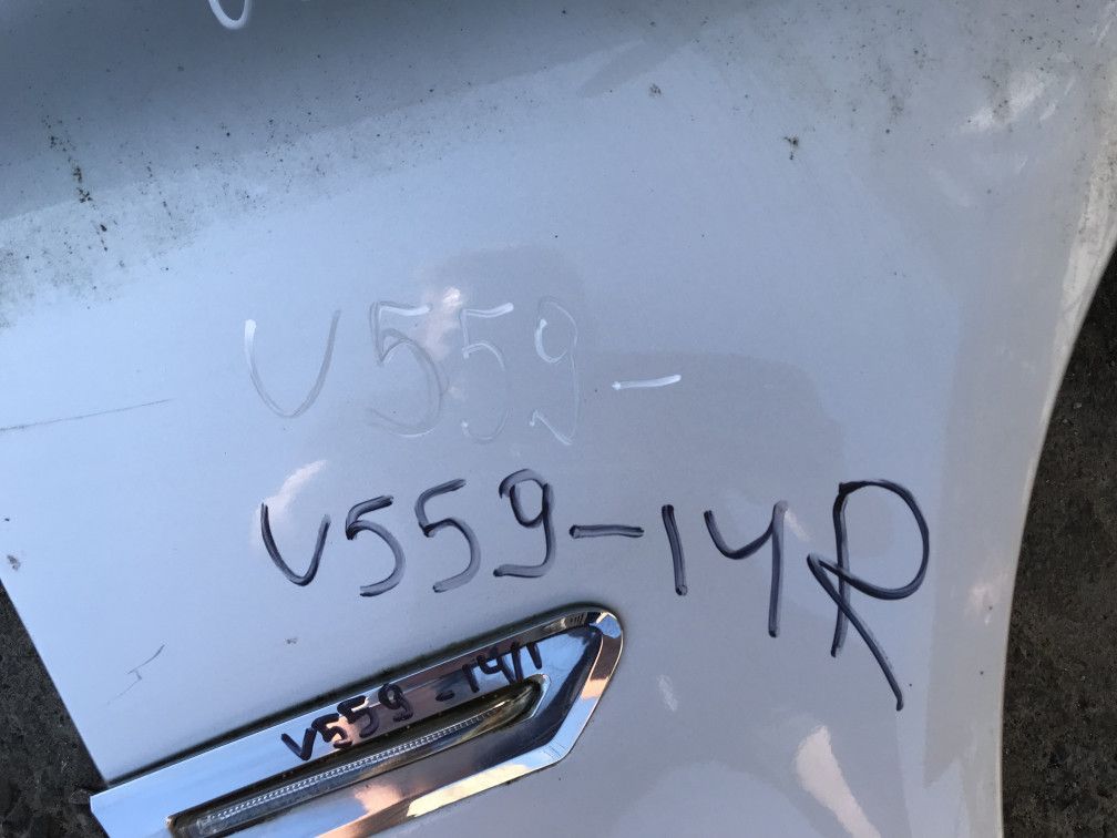повторитель поворота на крыле BMW 7 серия F01/F02 2009, 4.4 л., N63 B44 A, бензин, АКПП, седан