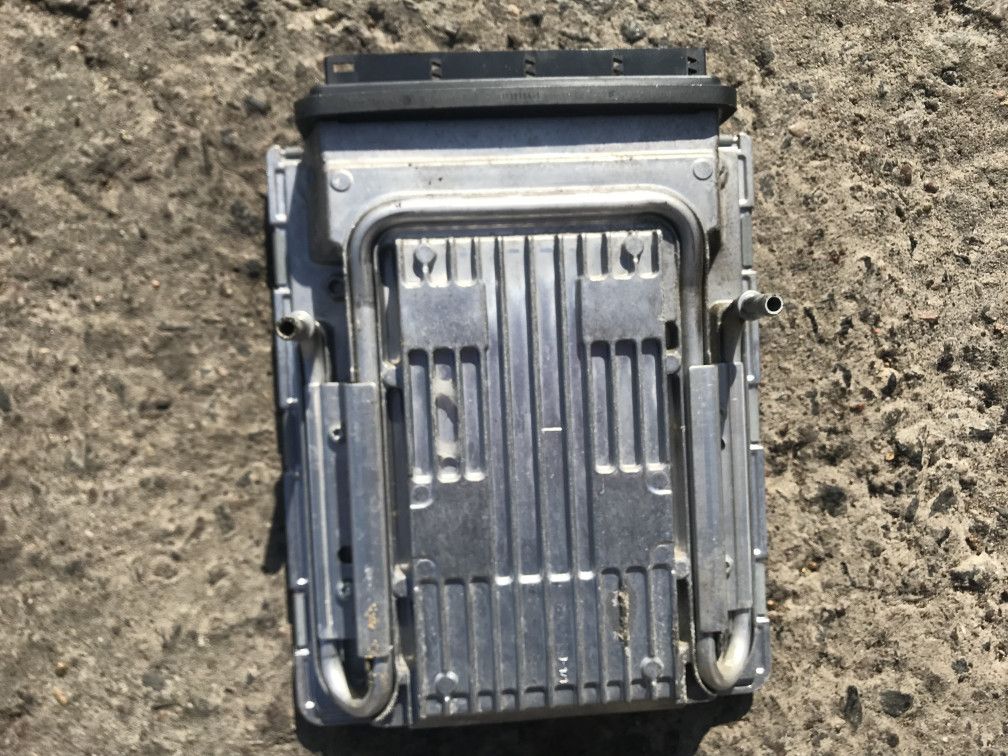 блок управления двигателем BMW 7 серия F01/F02 2009, 4.4 л., N63 B44 A, бензин, АКПП, седан, 7604075