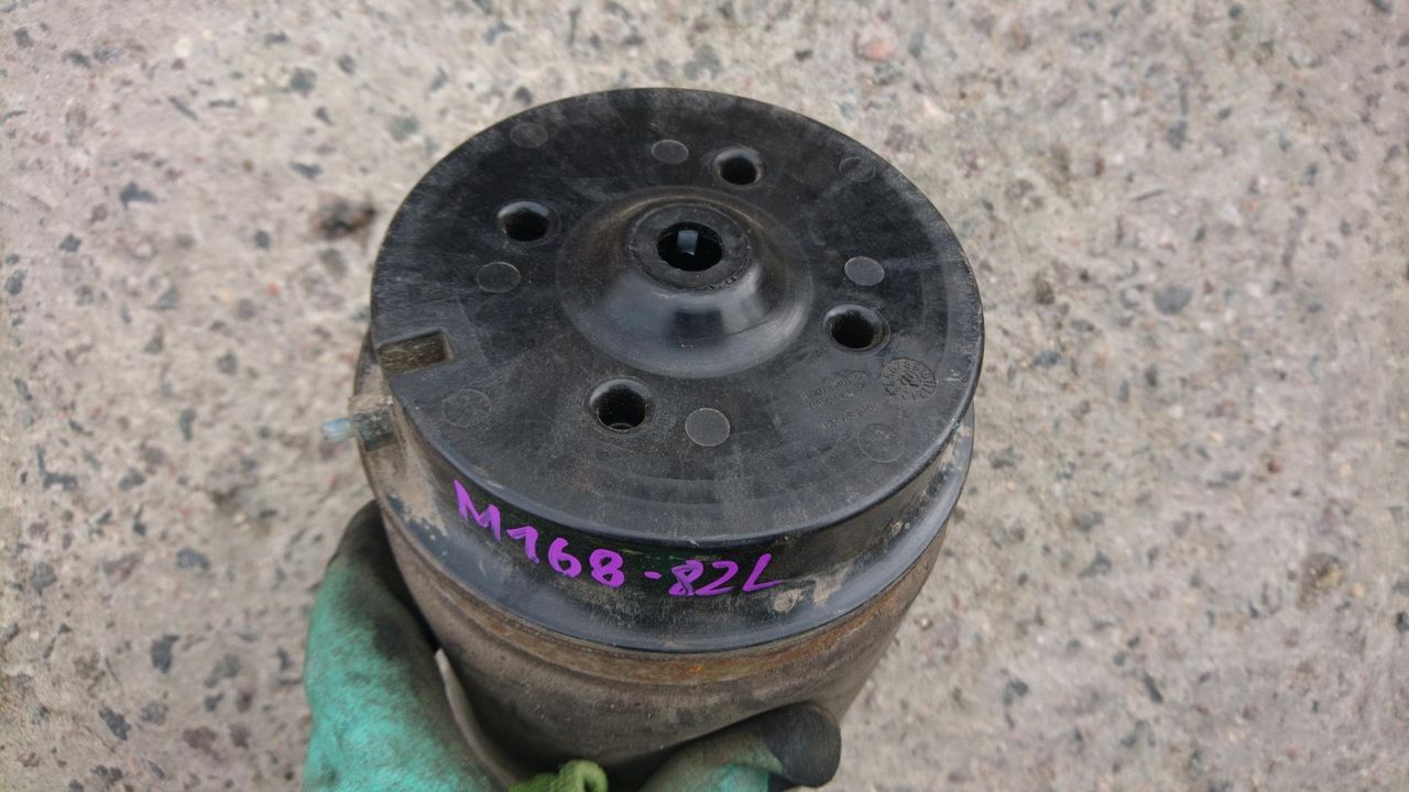 пневмоподушка Mercedes-Benz GL-Класс X166 2013, 3.0 л., OM 642.826, дизель, АКПП, коричневый, внедорожник 5 дв.