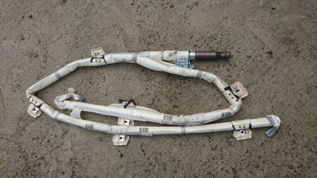 подушка безопасности боковая (шторка) Mercedes-Benz GL-Класс X166 2013, 3.0 л., OM 642.826, дизель, АКПП, коричневый, внедорожник 5 дв.