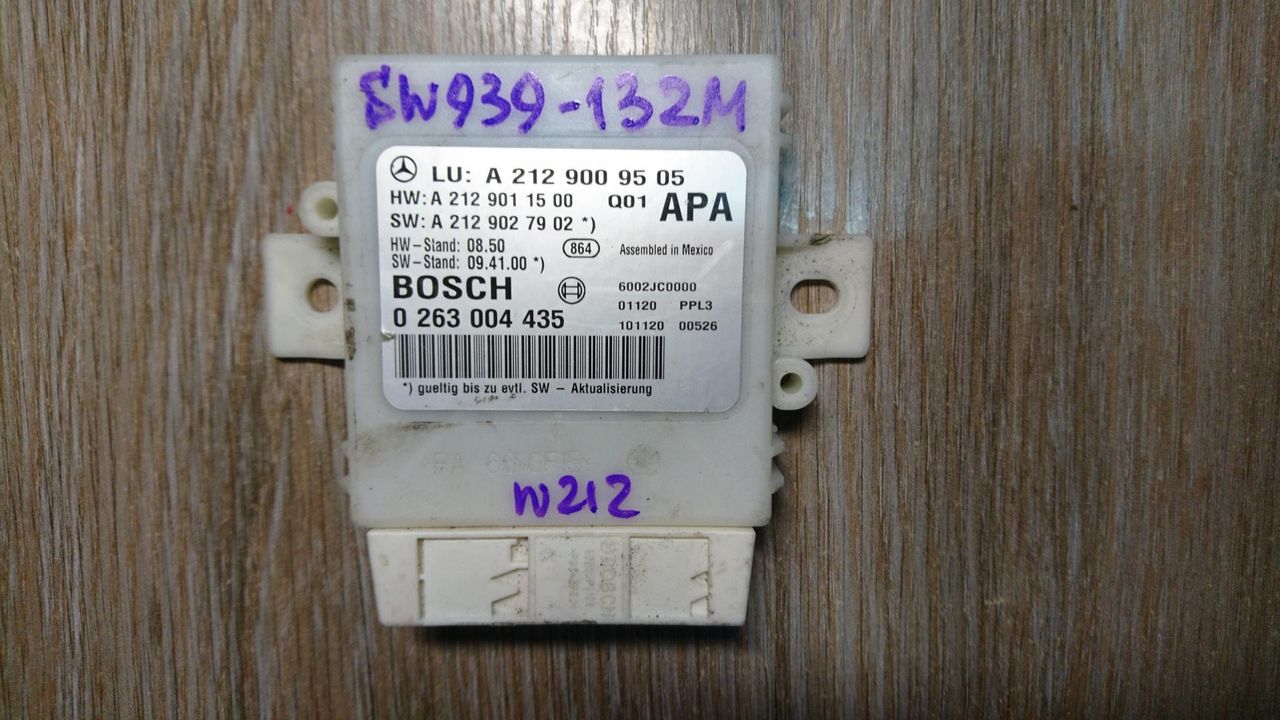 блок управления парктрониками Mercedes-Benz E-Класс W212/S212/C207/A207 2010, 2.1 л., OM 651.925, дизель, АКПП, седан, A2129009505, 0263004435
