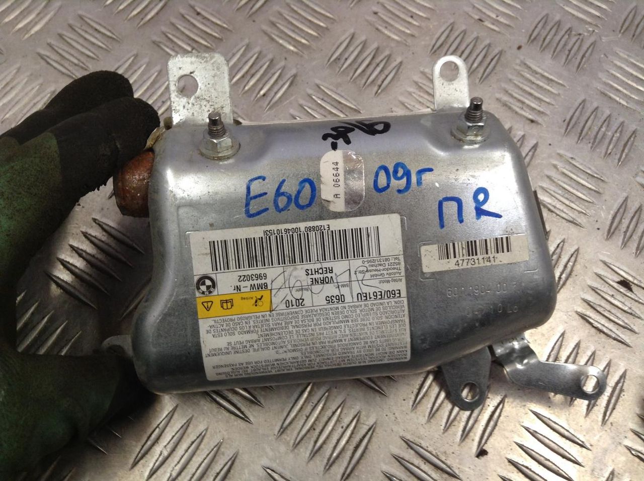подушка безопасности дверная BMW 5 серия E60/E61 [рестайлинг] 2009, 3.0 л., M57 D30 (306D3), АКПП, седан, 6963022