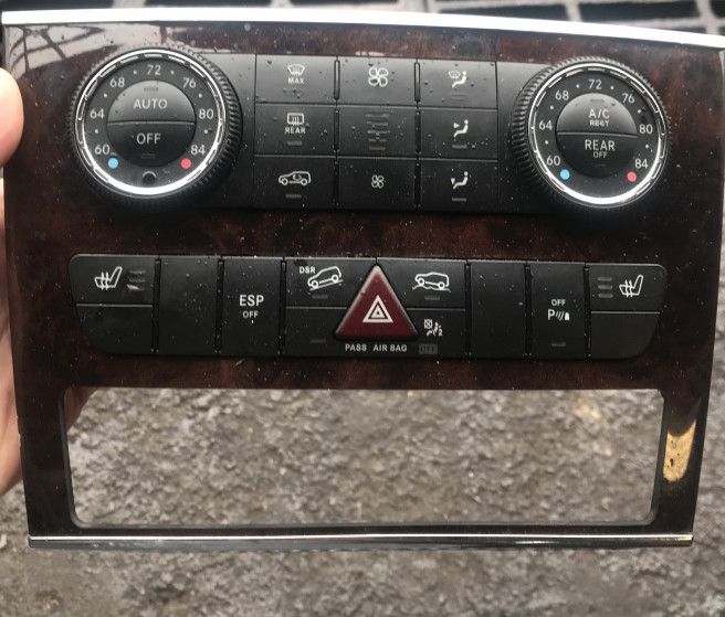 блок управления печки / климат-контроля Mercedes-Benz M-Класс W164 [рестайлинг] 2010, 3.5 л., M 272.967, бензин, АКПП, внедорожник 5 дв., A2519063400, A2518206589