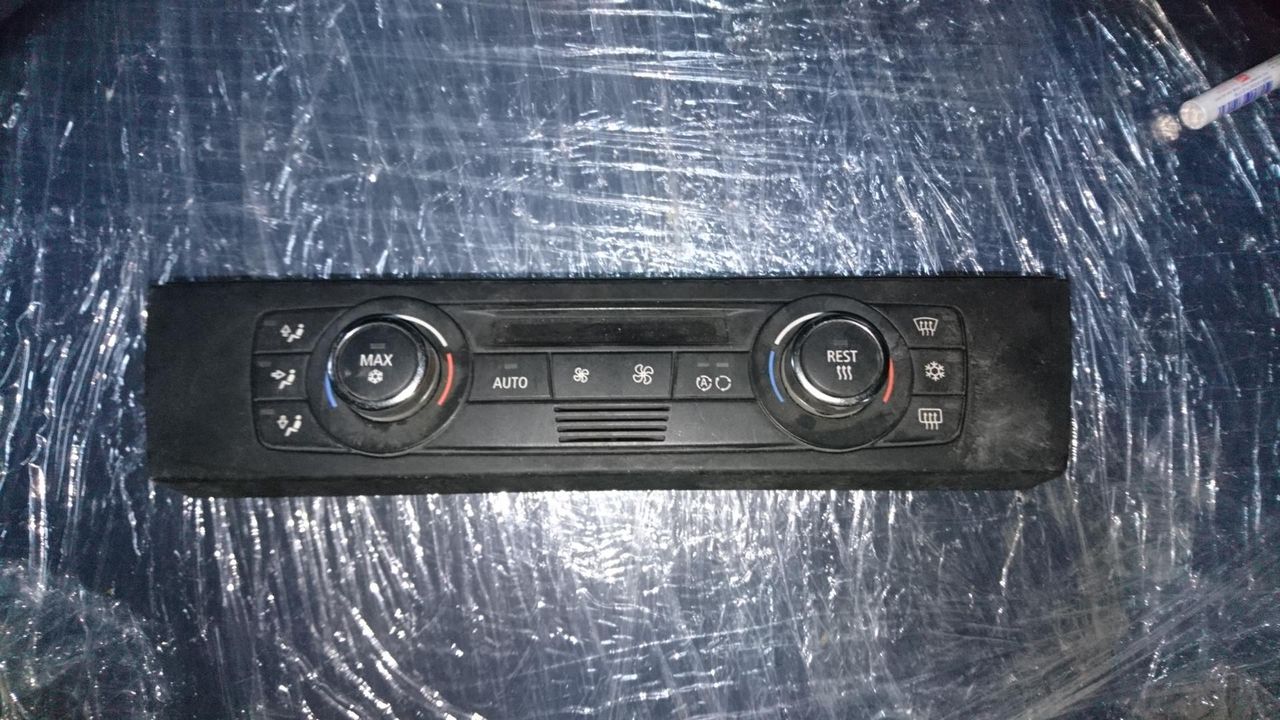 блок управления печки / климат-контроля BMW 3 серия E90/E91/E92/E93 2007, 3.0 л., N52 B30 A, бензин, АКПП, купе, 64119147300, A2C53246366