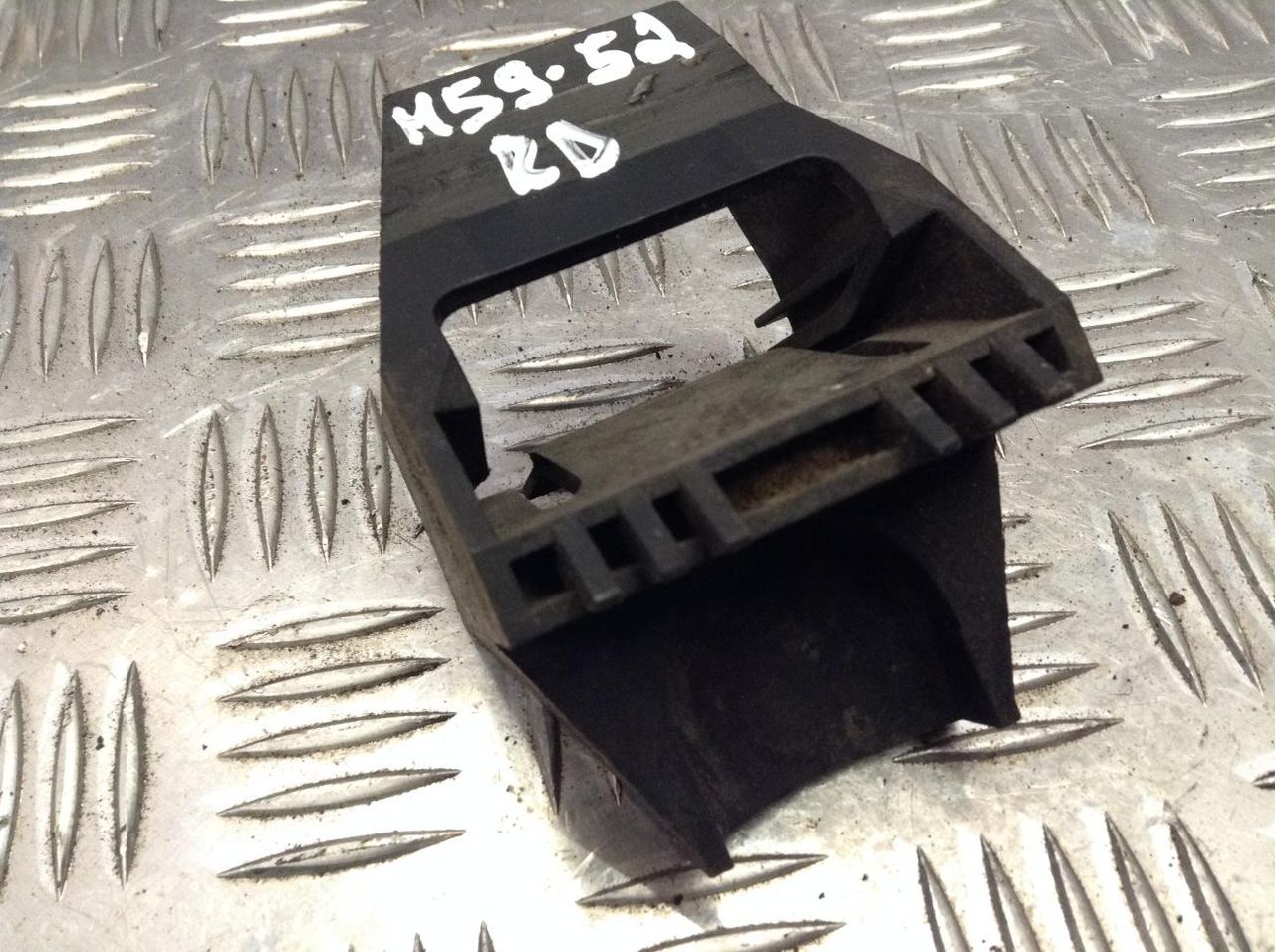 кронштейн радиатора BMW 3 серия E46 2002, 2.0 л., M47 D20 (204D4), АКПП, седан, 1436264