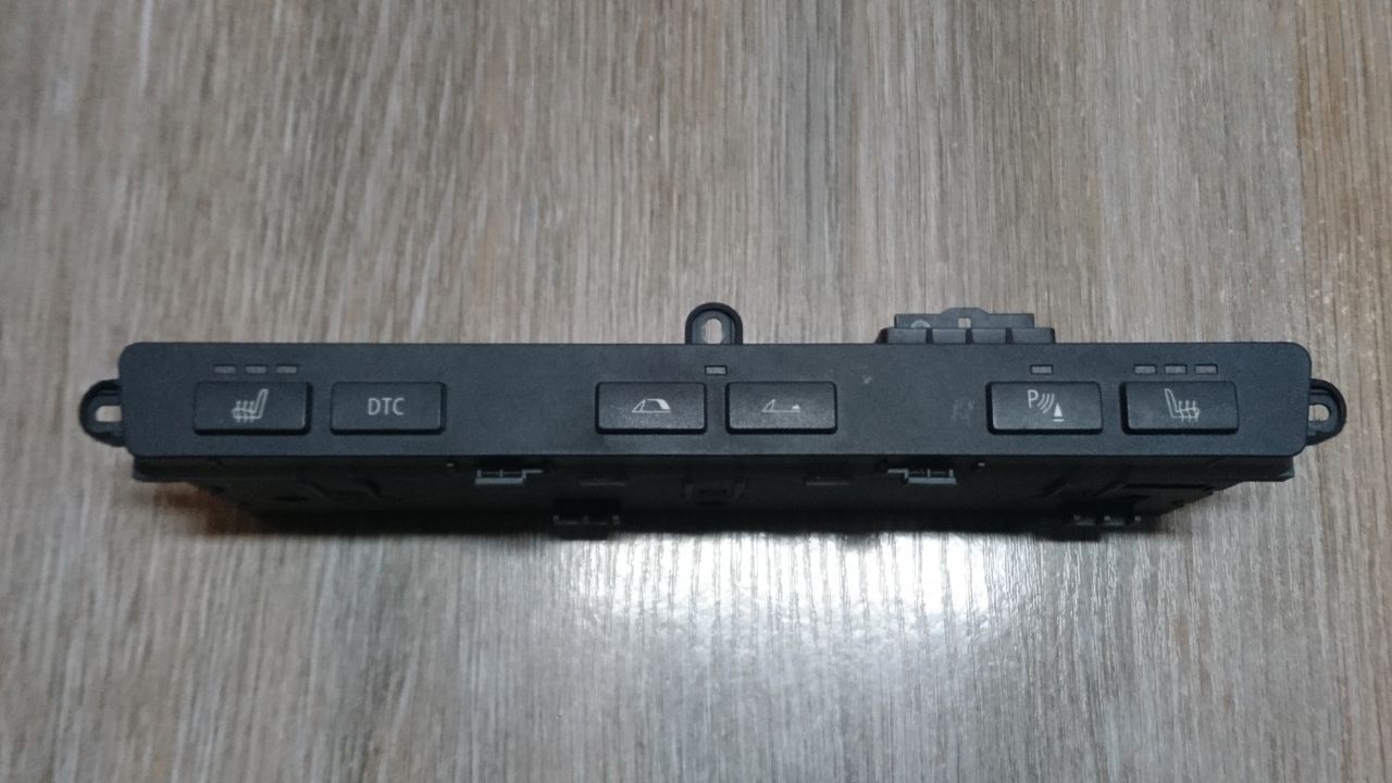 кнопка (выключатель) BMW 6 серия E63/E64 2007, 4.8 л., N62 B48 B, бензин, АКПП, кабриолет, 9133289, 870550