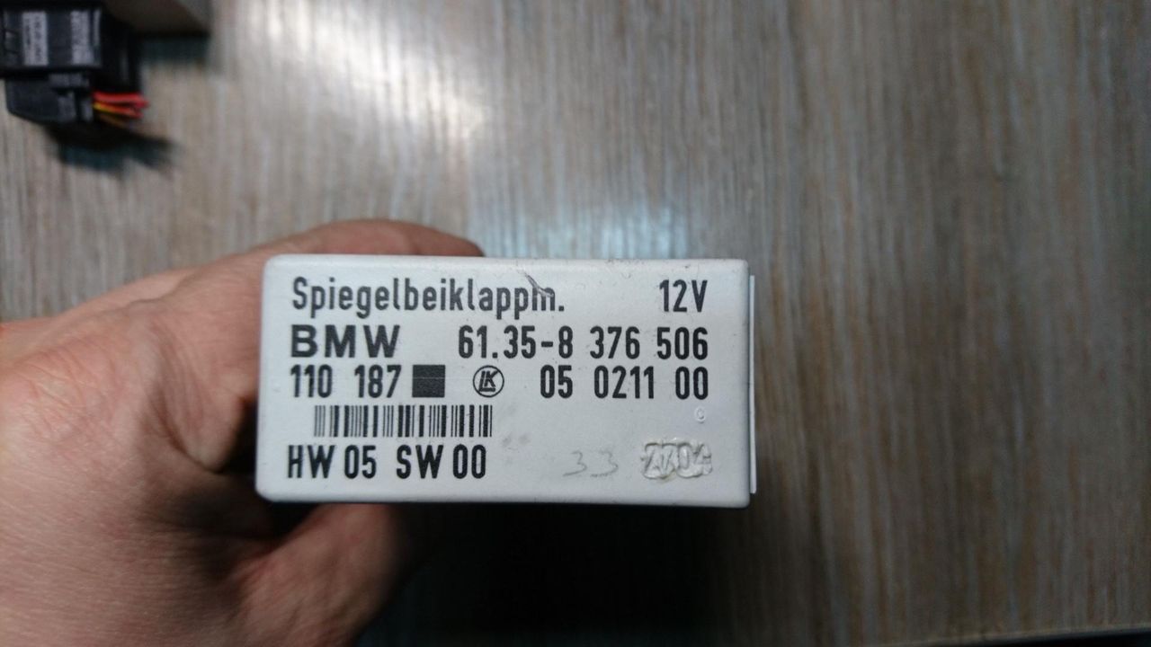 блок управления зеркалами BMW 3 серия E46 [рестайлинг] 2004, 2.0 л., N42 B20 A, бензин, АКПП, седан, 61358376506