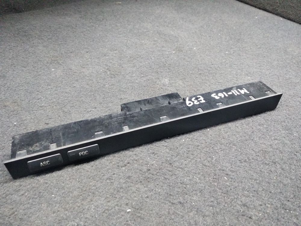 кнопка (выключатель) BMW 5 серия E39 1999, 2.5 л., M52 B25 (256S3), бензин, АКПП, седан, 8373708