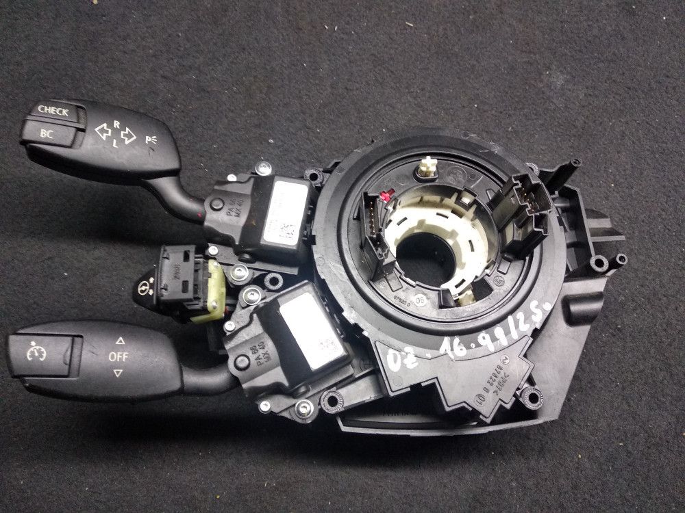 переключатель подрулевой (стрекоза) BMW 5 серия E60/E61 2006, 3.0 л., M57 D30 (306D3), дизель, АКПП, универсал, 6976394, 9170226, 9170211