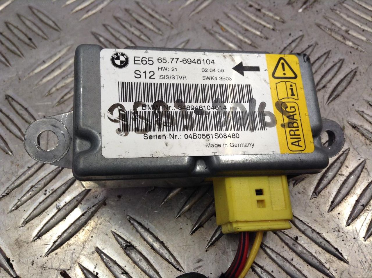датчик удара BMW 7 серия E65/E66/E67 2004, 3.0 л., M54 B30 (306S3), бензин, АКПП, седан, 6946104