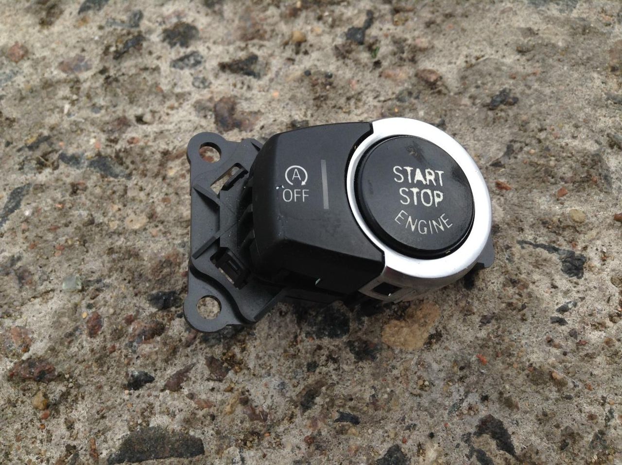 кнопка запуска двигателя BMW X3 F25 2013, 2.0 л., N20 B20 A, бензин, АКПП, внедорожник 5 дв., 9225239