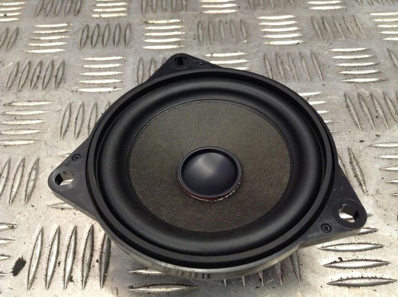 динамик двери BMW 5 серия F07/F10/F11 2012, 3.0 л., N55 B30 A, бензин, АКПП, хетчбэк 5 дв., 9240641