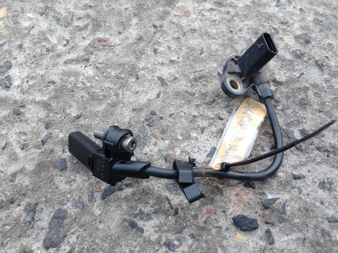 датчик коленвала BMW 5 серия F07/F10/F11 2012, 3.0 л., N55 B30 A, бензин, АКПП, хетчбэк 5 дв.
