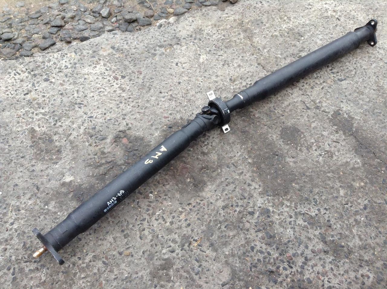 карданный вал BMW 5 серия F07/F10/F11 2012, 3.0 л., N55 B30 A, бензин, АКПП, хетчбэк 5 дв., 7614659