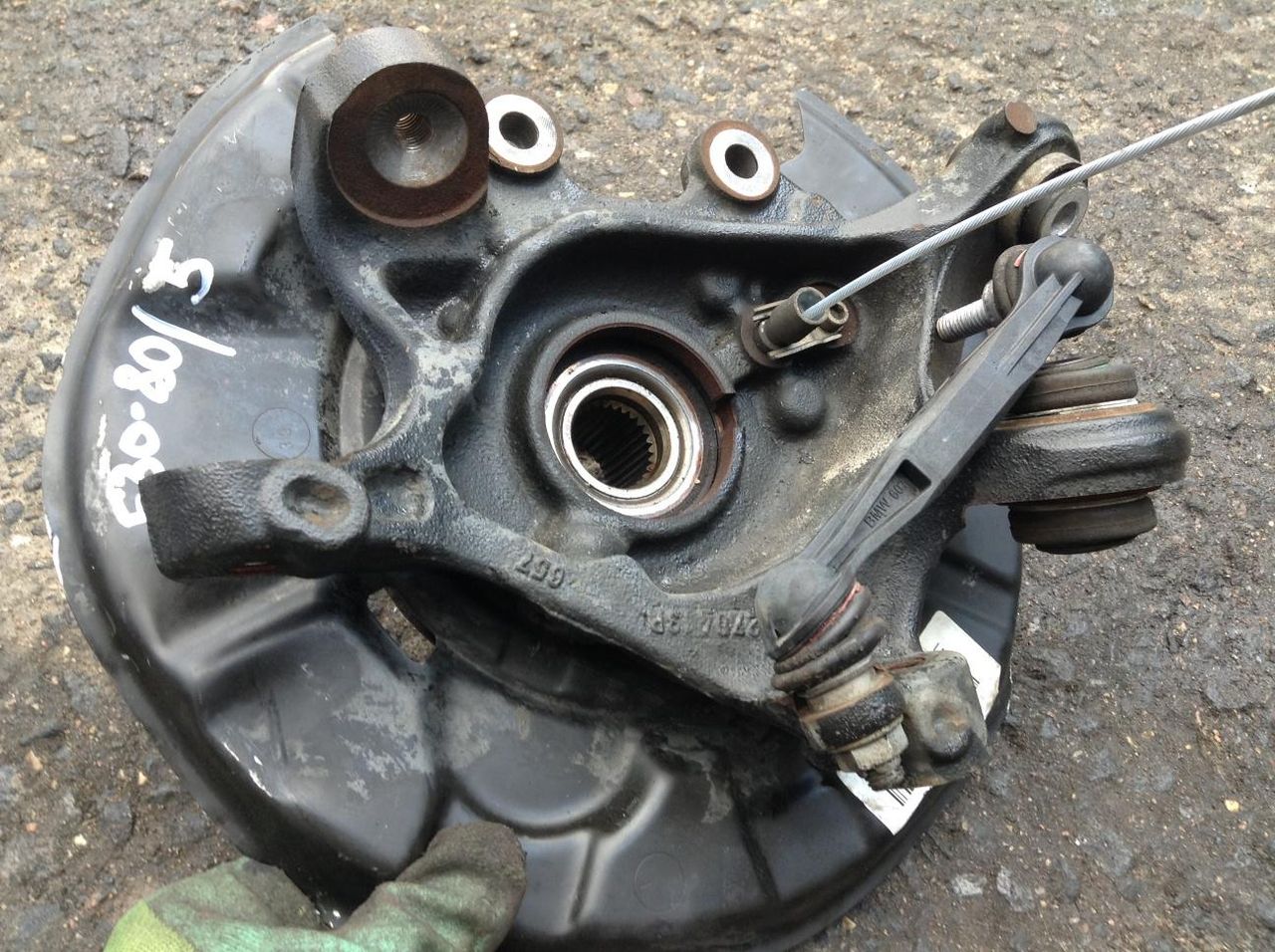 кулак задний левый BMW 3 серия F30/F31/F34 2013, 2.0 л., N20 B20 A, бензин, АКПП, седан