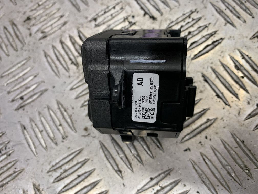 кнопка (выключатель) Land Rover Range Rover Evoque L538 2013, 2.2 л., 224DT, дизель, АКПП, внедорожник 5 дв., BJ3214K147
