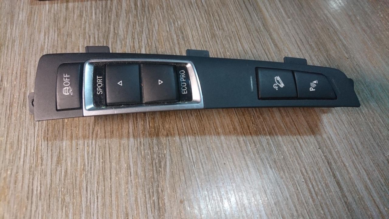 кнопка (выключатель) BMW X3 F25 2013, 2.0 л., N47 D20 C, дизель, АКПП, белый, внедорожник 5 дв., 9240293, 61319240293