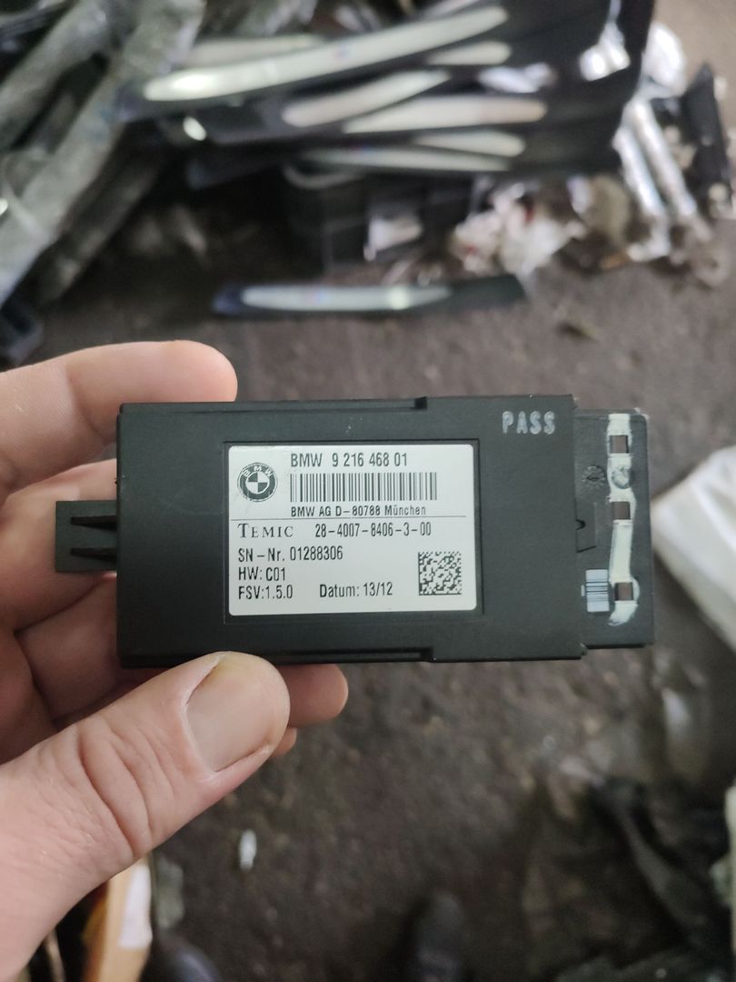 блок управления сиденьем BMW 3 серия F30/F31/F34 2013, 2.0 л., N20 B20 A, бензин, АКПП, седан, 9216468