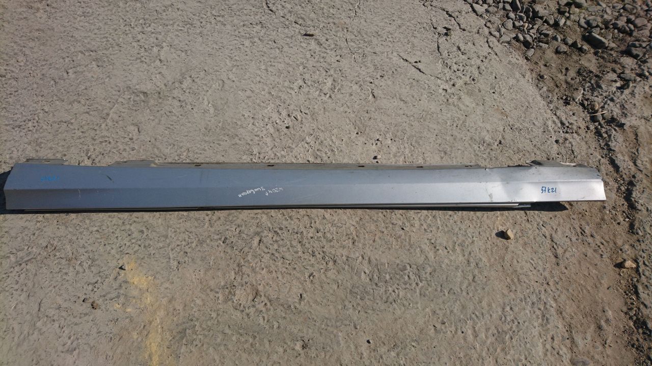 накладка на порог Mercedes-Benz C-Класс W204/S204/C204 [рестайлинг] 2011, 2.1 л., OM 651.913, дизель, АКПП, универсал, A2046900340