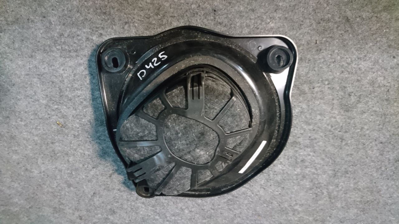 сабвуфер Mercedes-Benz C-Класс W205/S205/C205 2015, 2.0 л., M 274.920, бензин, АКПП, седан, правый руль, A2058201502