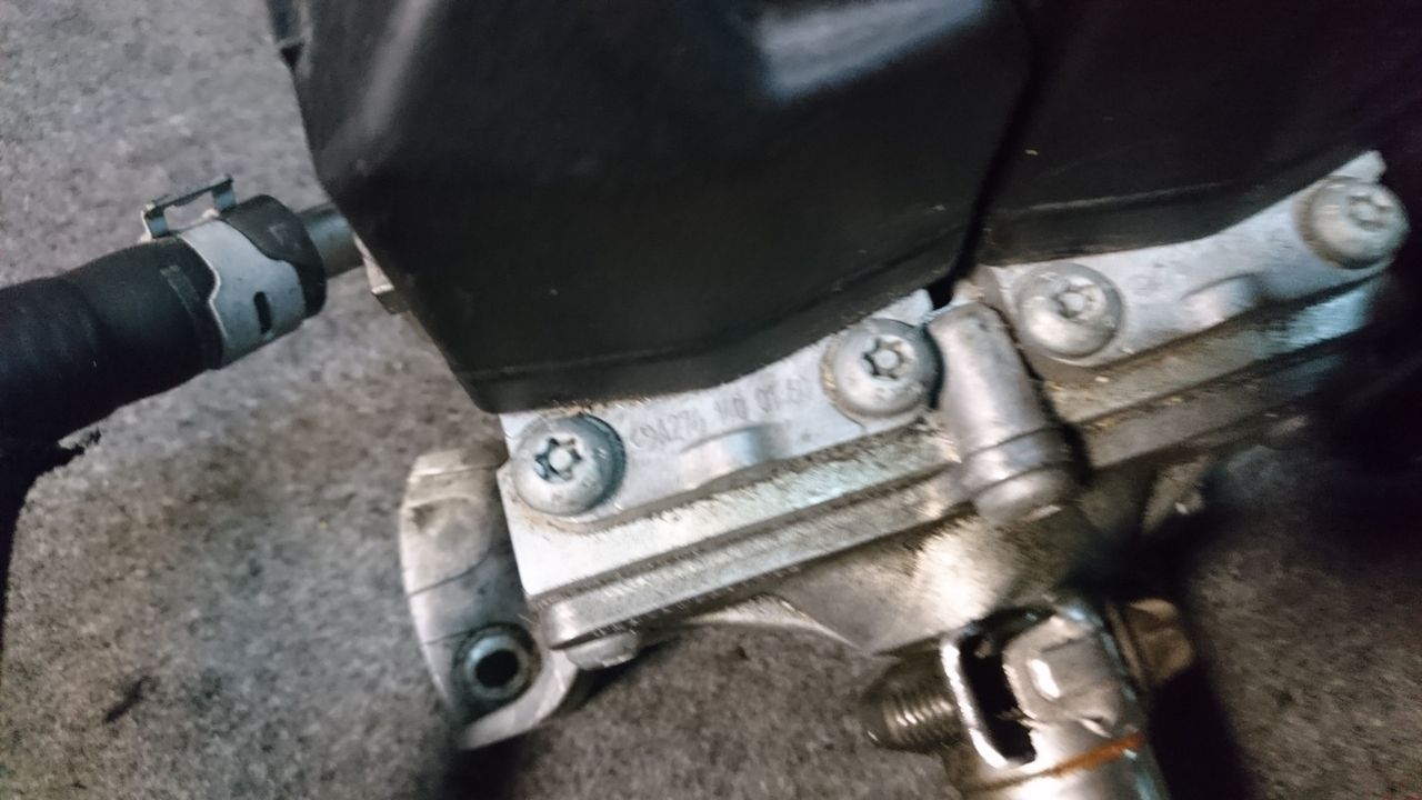 клапан EGR Mercedes-Benz M-Класс W166 2011, 3.5 л., M 276.955, бензин, АКПП, внедорожник 5 дв., A2761400160