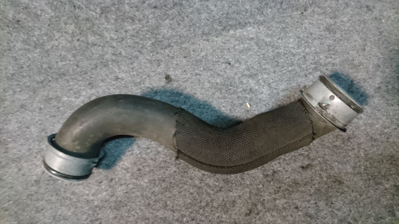 патрубок радиатора Mercedes-Benz E-Класс W212/S212/C207/A207 2010, 2.1 л., OM 651.924, дизель, АКПП, серебристый, седан, A2125018282