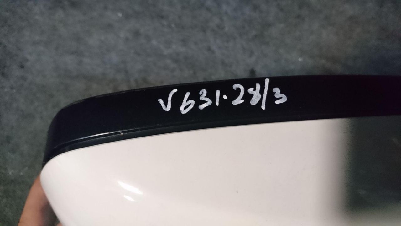 рамка зеркала правого BMW X5 E70 2009, 4.8 л., N62 B48 A, бензин, АКПП, внедорожник 5 дв.