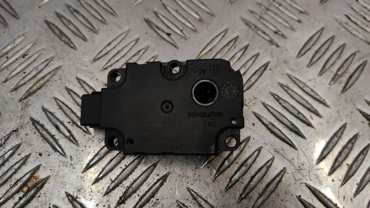 Заслонка печки/климат-контроля Mercedes-Benz S-Класс W222/C217/A217 2014, 3.0 л., OM 642.861, дизель, АКПП, серебристый, седан, 9708007