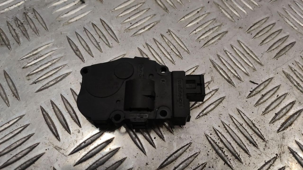моторчик заслонки печки Mercedes-Benz GL-Класс X166 2013, 3.0 л., OM 642.826, дизель, АКПП, коричневый, внедорожник 5 дв., 06022013