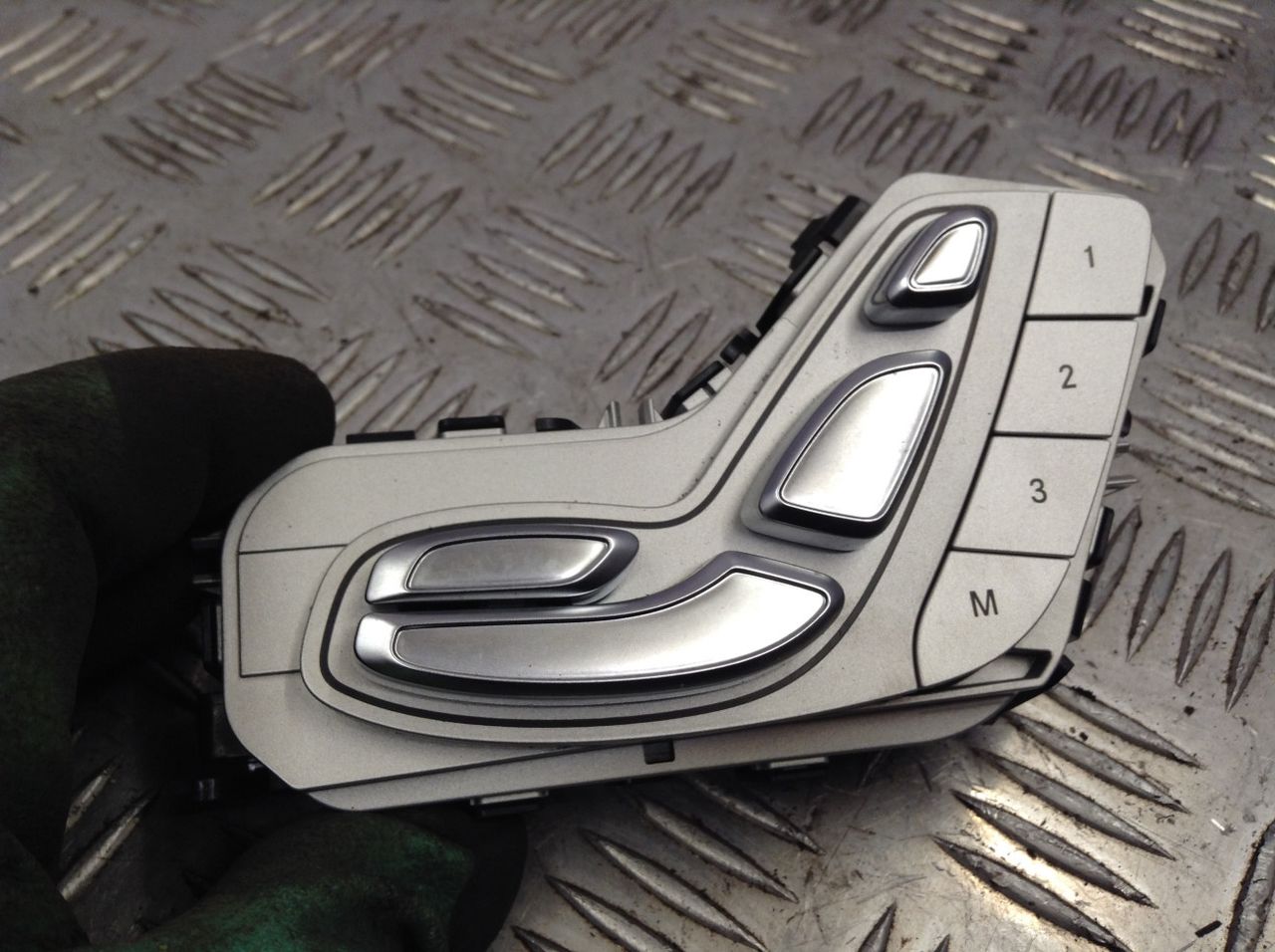блок управления сиденьем Mercedes-Benz E-Класс W213/S213/C238/A238 2016, 2.0 л., OM 654.920, дизель, АКПП, белый, седан, правый руль, 2139059803