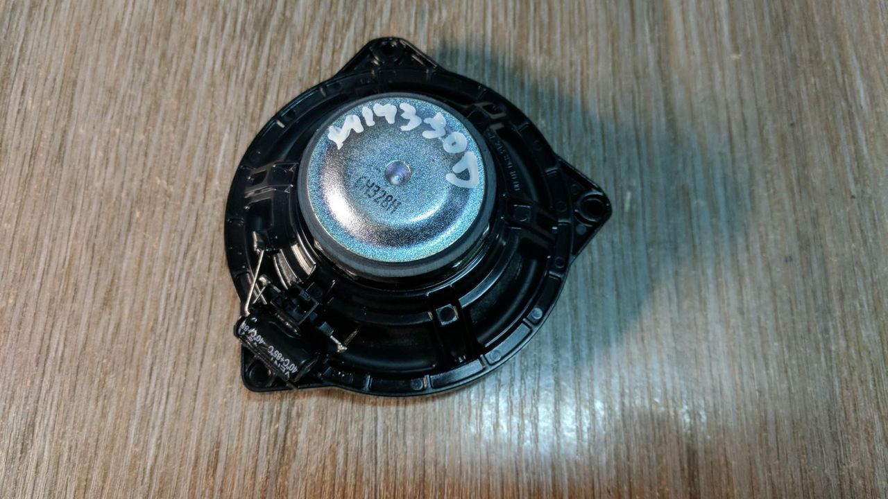 динамик двери Mercedes-Benz E-Класс W213/S213/C238/A238 2016, 2.0 л., OM 654.920, дизель, АКПП, белый, седан, правый руль, A2138201000, 2138201000