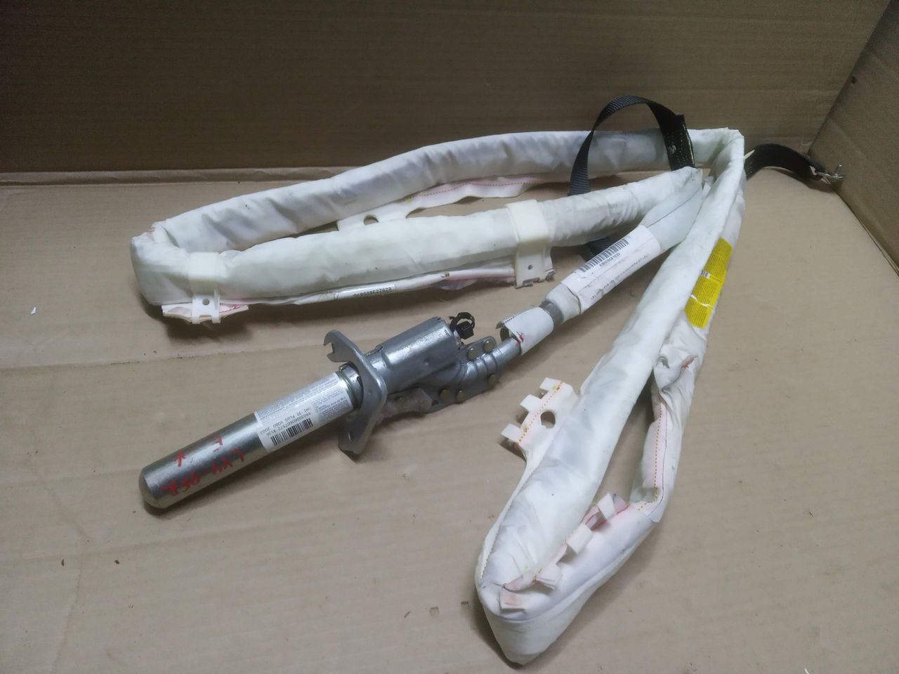 подушка безопасности боковая (шторка) BMW 7 серия E65/E66/E67 2003, 4.4 л., бензин, АКПП, седан, 7011018