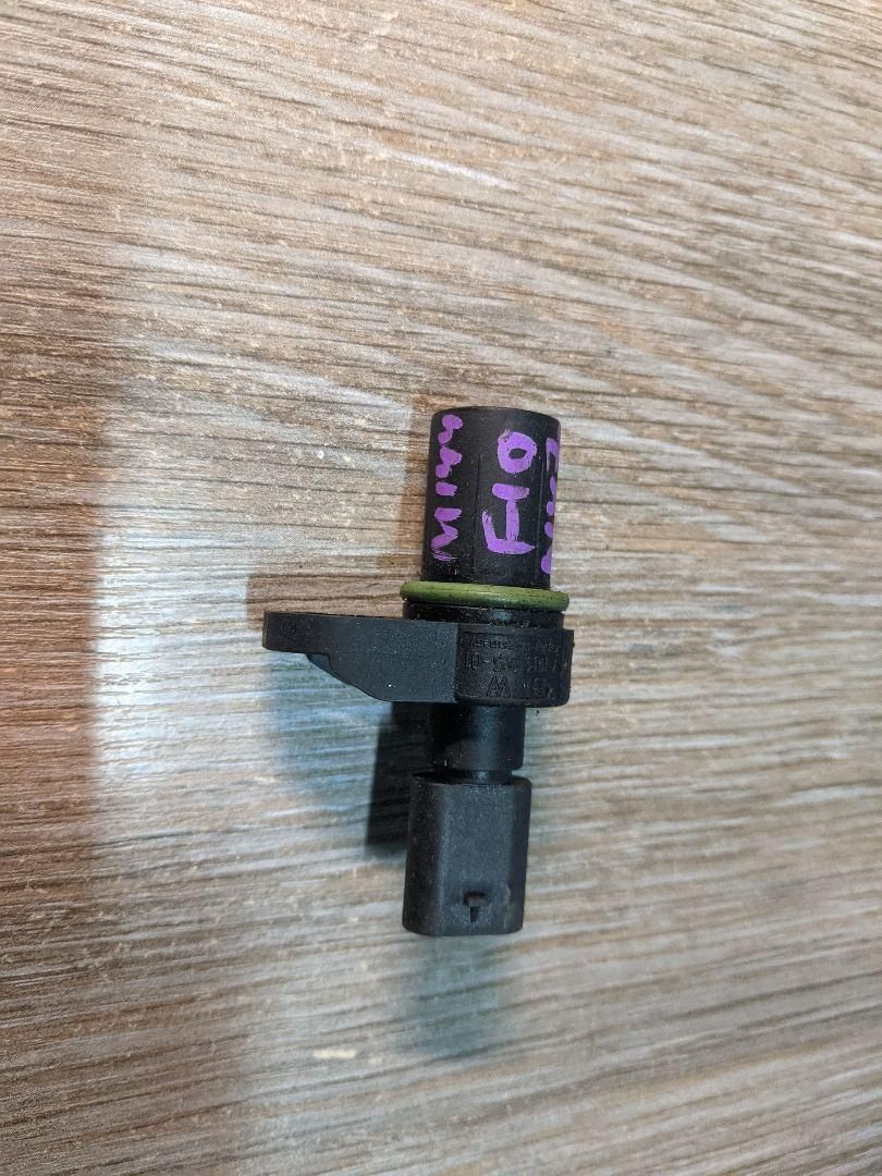 датчик распредвала BMW 5 серия F07/F10/F11 2012, 2.0 л., N47 D20 C, дизель, АКПП, седан, правый руль, 7803093, 13627803093