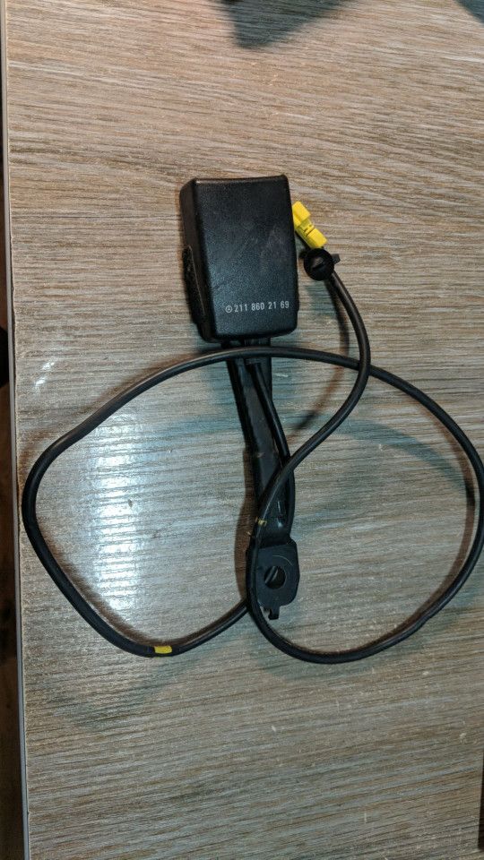 замок ремня безопасности Mercedes-Benz E-Класс W211/S211 2004, 3.2 л., OM 648.961, дизель, АКПП, универсал, 2118602169, A2118602169