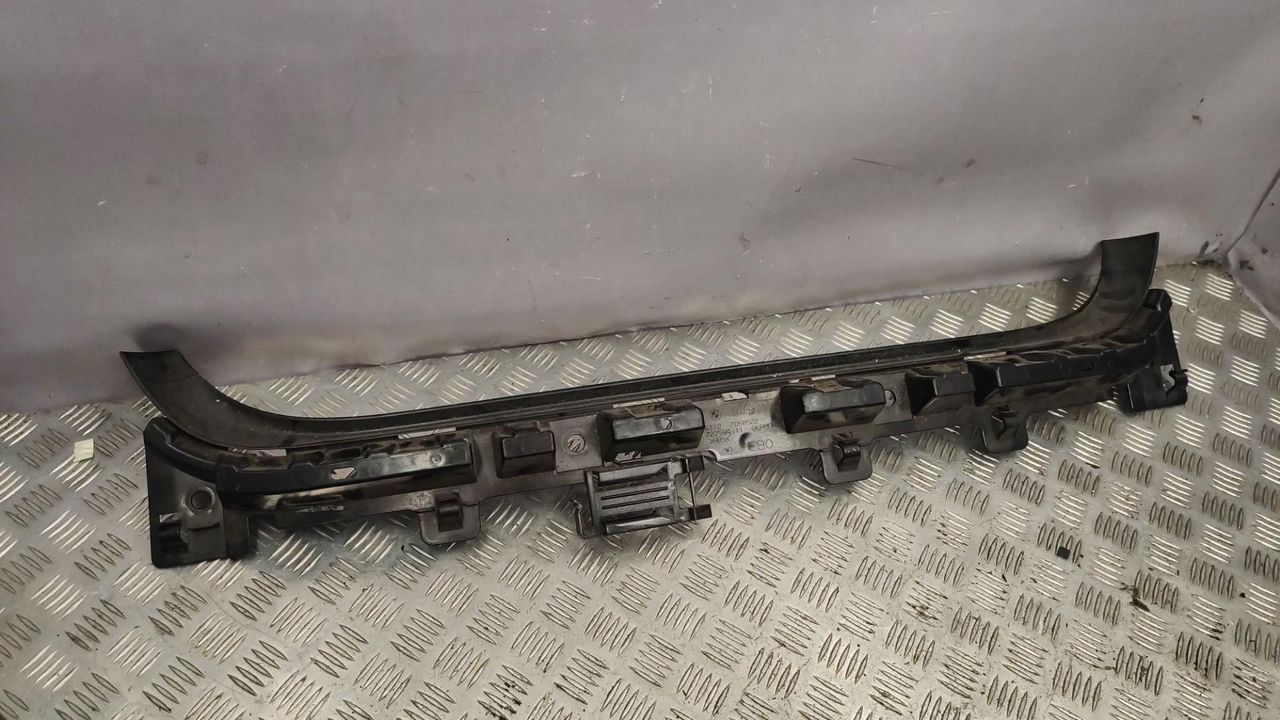 Крепление бампера заднего BMW 3 серия E90/E91/E92/E93 2007, 7058522