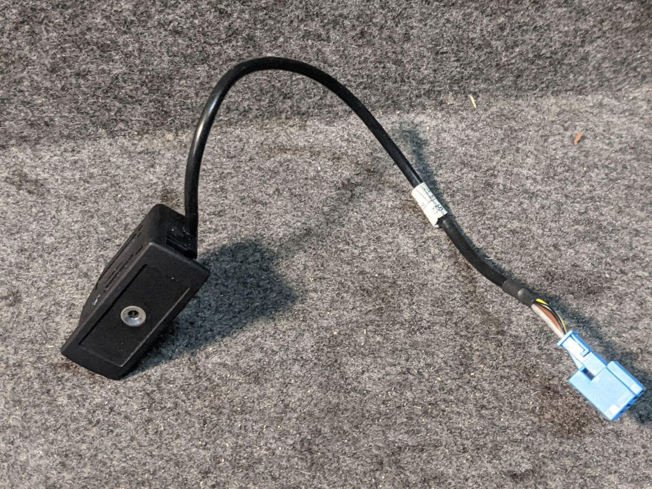разъем AUX / USB Mercedes-Benz C-Класс W204 [рестайлинг] 2013, 2.1 л., OM 651.913, дизель, АКПП, седан, A1728200815, 1728200815