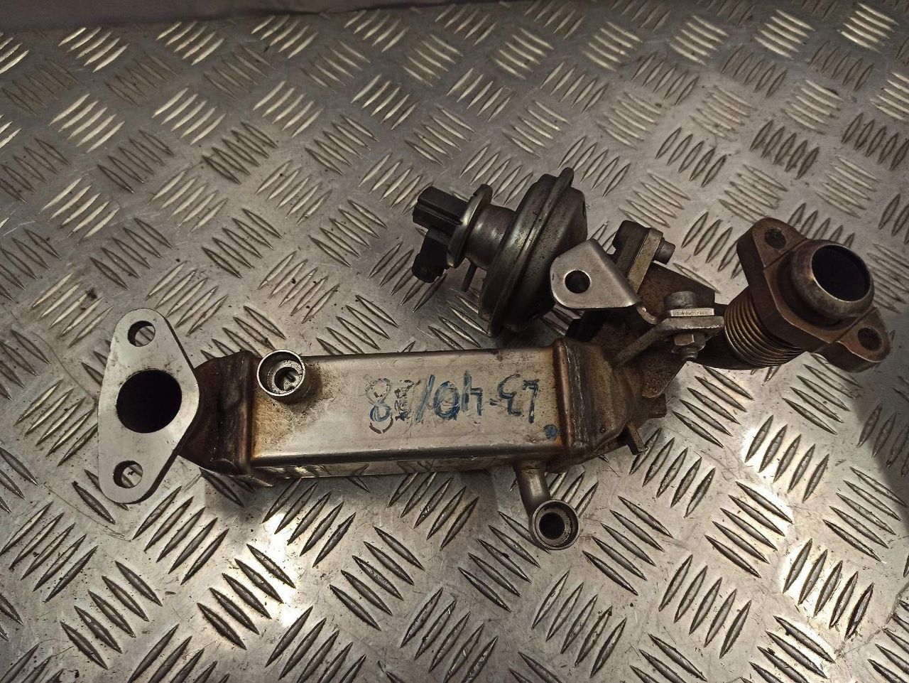 охладитель EGR / Радиатор EGR BMW 7 серия E65/E66/E67 2004, 3.0 л., M57 D30 (306D2), дизель, АКПП, седан, 7800653