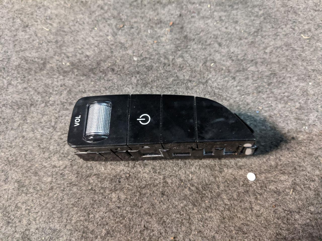 панель управления Mercedes-Benz E-Класс W213/S213/C238/A238 2016, 2.0 л., OM 654.920, дизель, АКПП, белый, седан, правый руль, A2139056603, 2139056603
