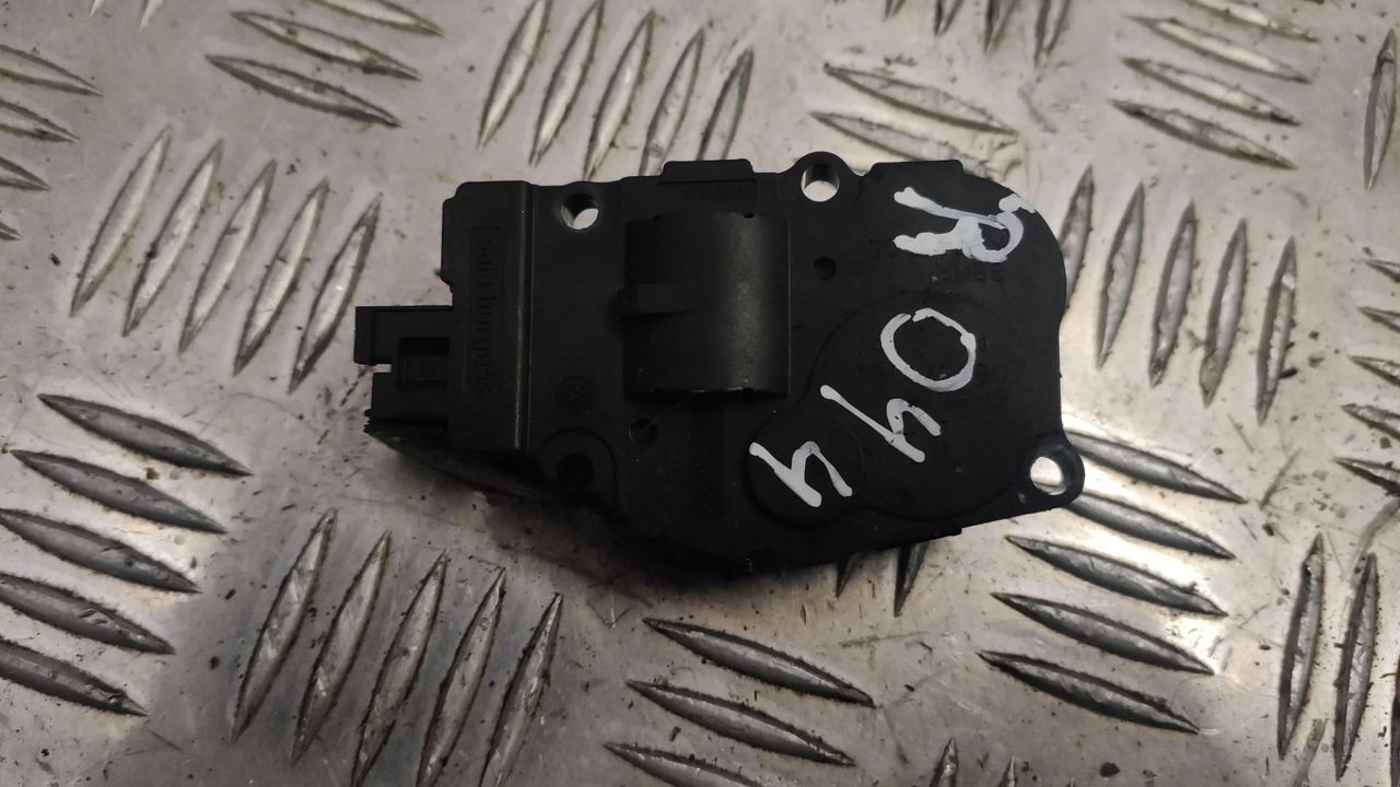 моторчик заслонки печки BMW 7 серия F01/F02 2010, 4.4 л., N63 B44 A, бензин, АКПП, седан